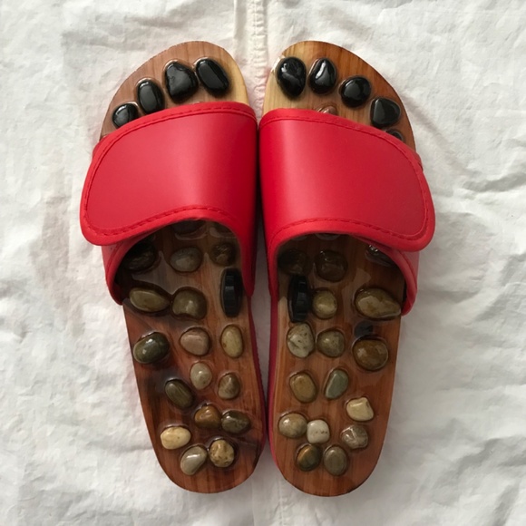 Massage Acupressure House Sandals Size EU 38 Red Relax Slippers Rocks - Picture 3 of 5